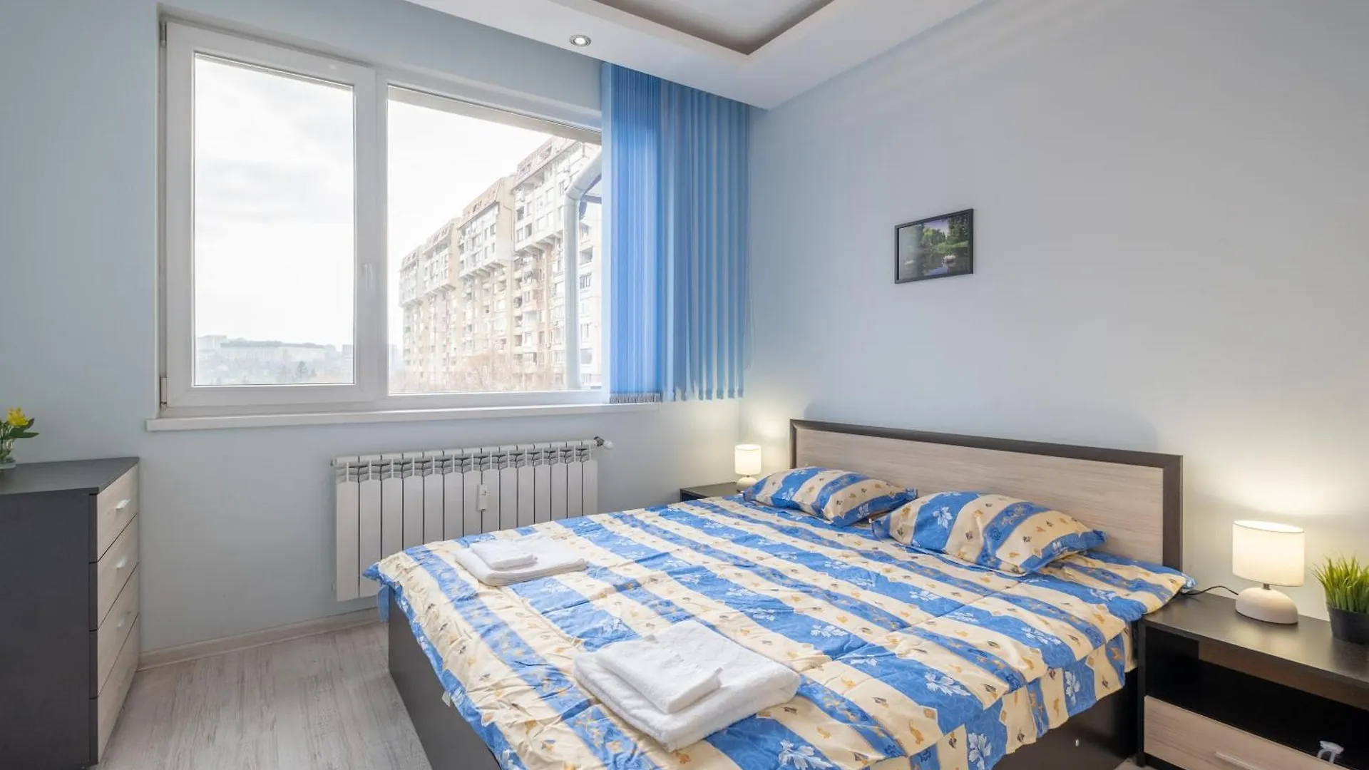 Lovely 2 Bdr Suite Next To Mall Of 소피아 불가리아