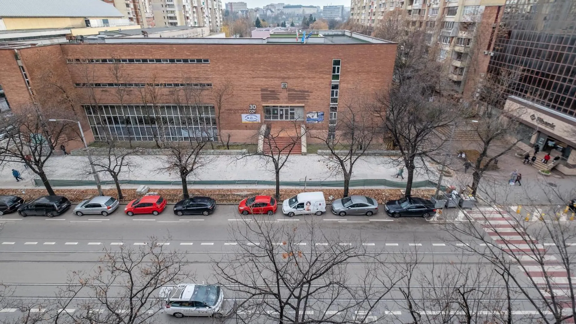 Lovely 2 Bdr Suite Next To Mall Of Sófia 0*,  Bulgária