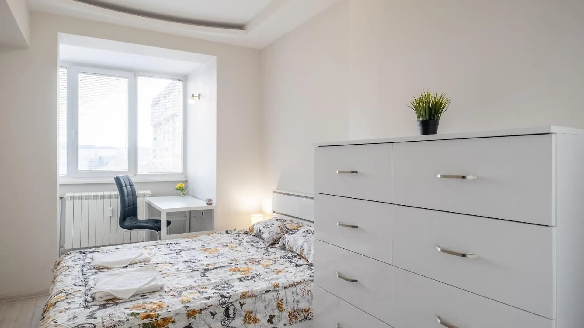 Apartamento Lovely 2 Bdr Suite Next To Mall Of Sófia Bulgária